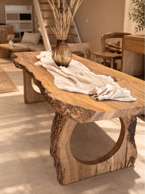 Mesa Orgánica Círculo – Pieza Única en Madera Maciza