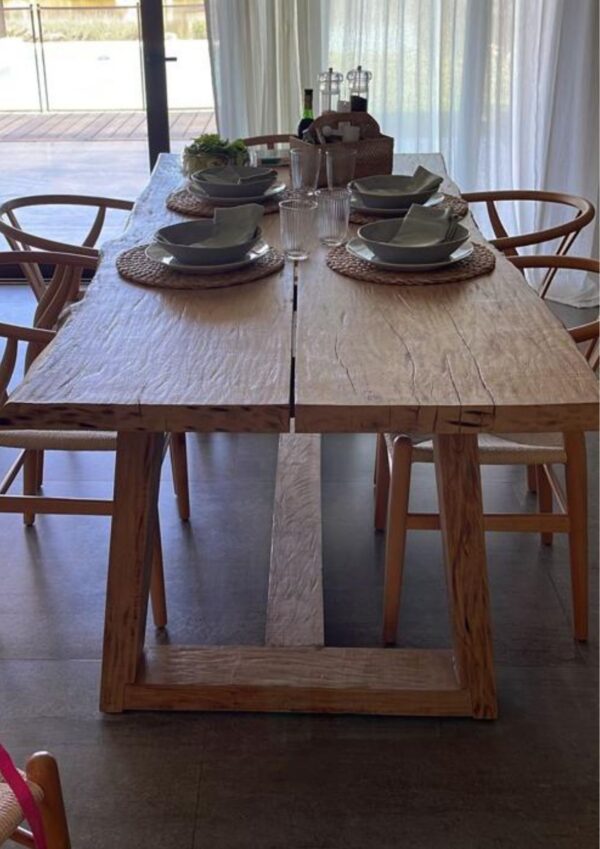 Mesa Grecia