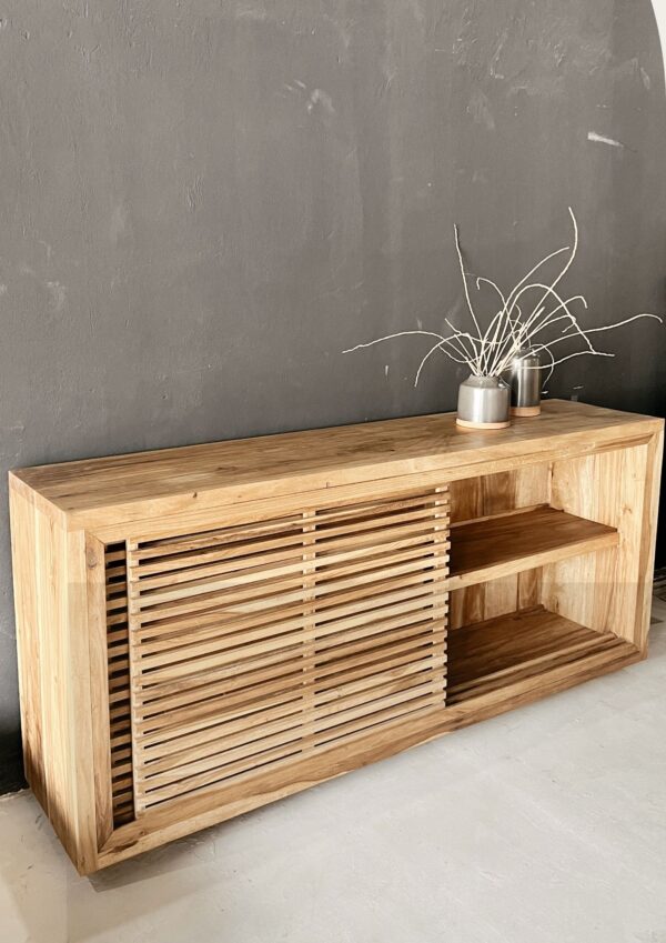Rack Albania